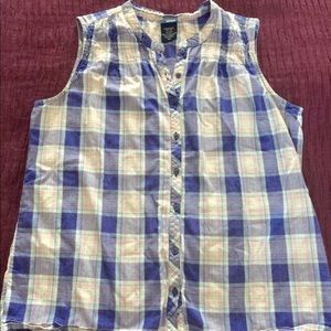 Womens sleeveless blouse